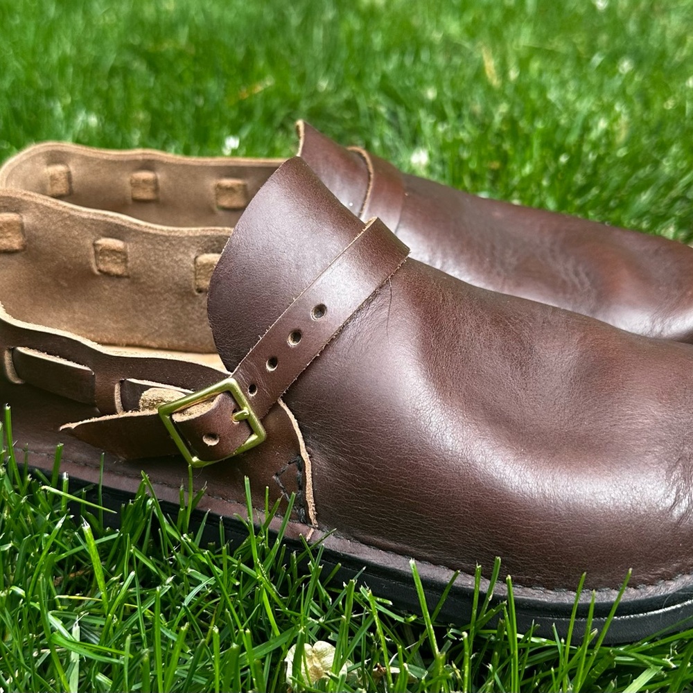 🌟HANDMADE Middle English Comfort Flats
7.5M - Picture 2 of 8